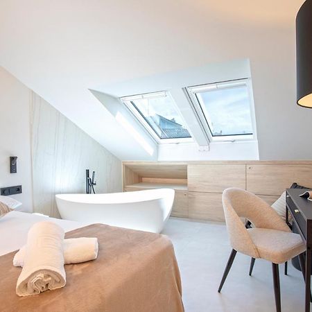 Magnificent Renovated 2Bd 2Bth Duplex With Terrace - City Centre 말라가 외부 사진
