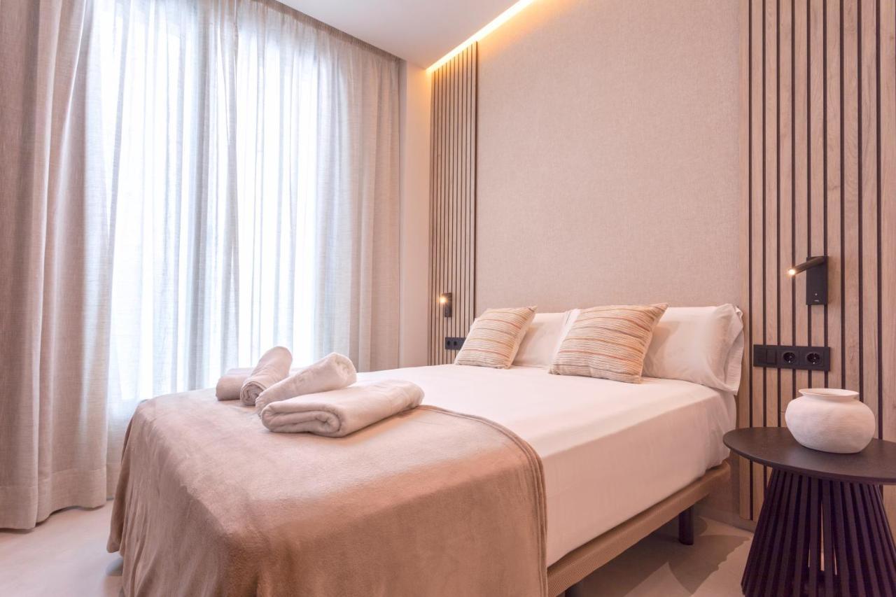 Magnificent Renovated 2Bd 2Bth Duplex With Terrace - City Centre 말라가 외부 사진